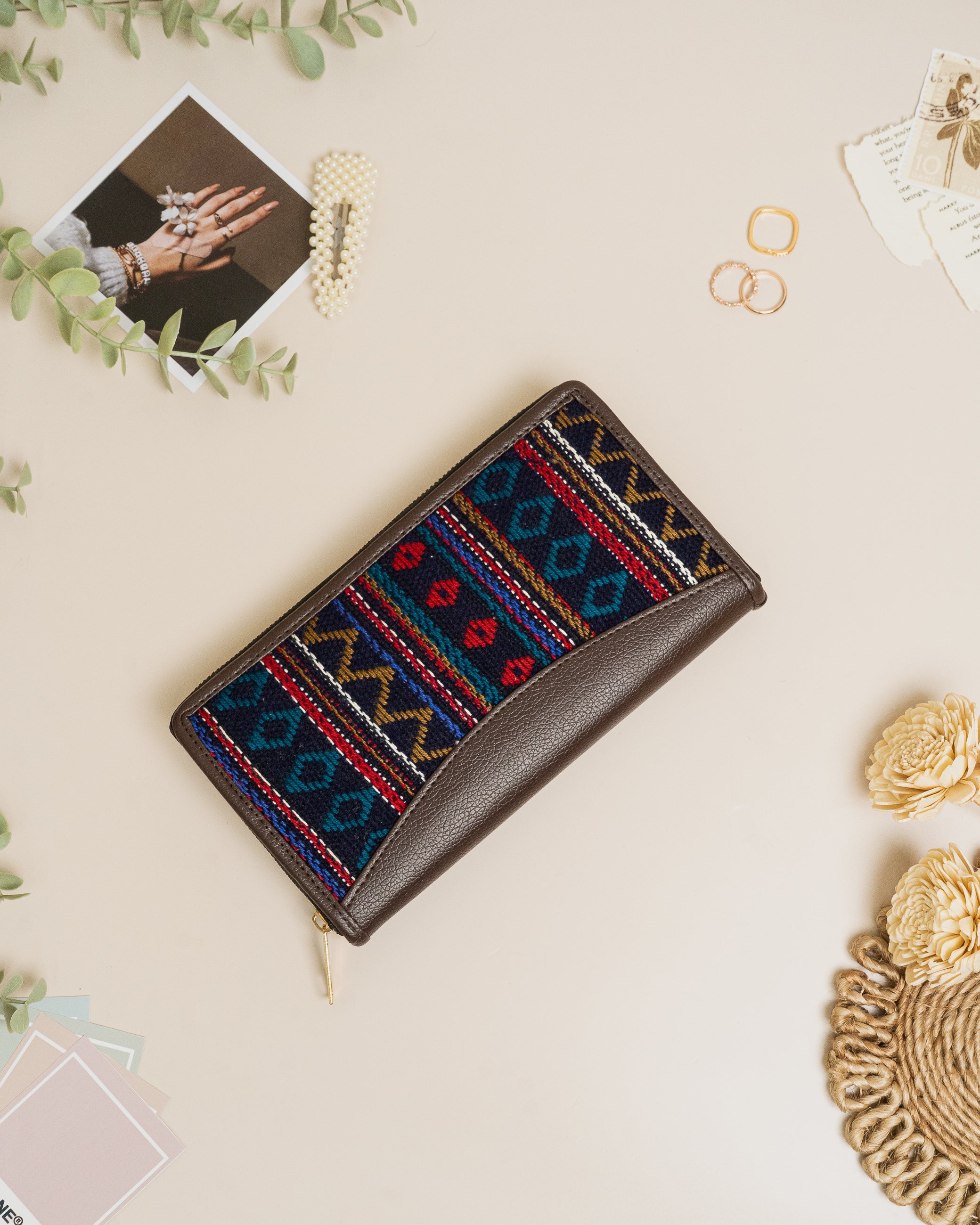 NiceG Stripes Reddish Women's zip Around Wallet